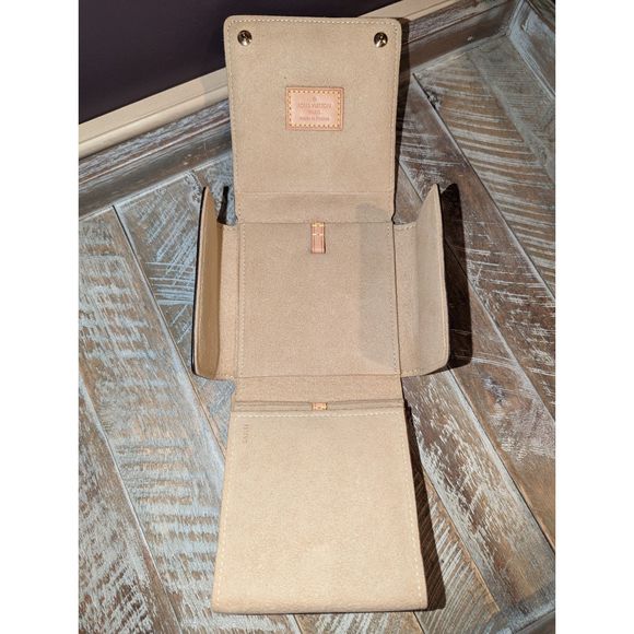 Louis Vuitton Monogram Canvas Jewelry Case, Large - Picture 7 of 12